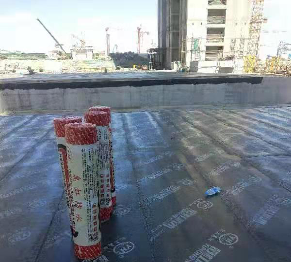 車庫頂板防水施工